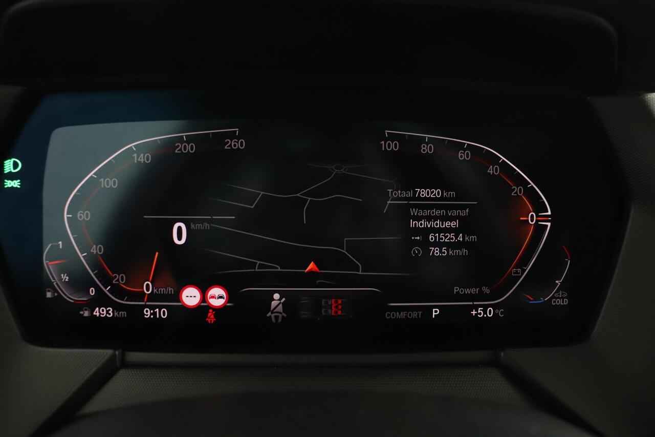 BMW 1-SERIE 118i Executive | Individual kleur | Panoramadak