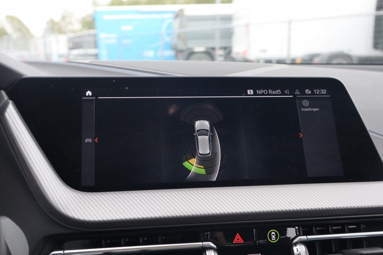 BMW 1-SERIE 118i M Sport I Geen Import I M pakket | Carplay | Compleet