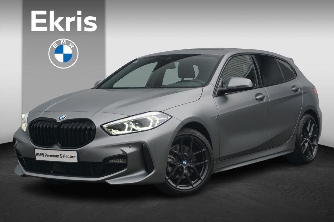 BMW 1-SERIE 5-deurs 118i M sportpakket 18'' / Panoramadak / Comfort Acces / Stuurwiel verwarmd / Trekhaak