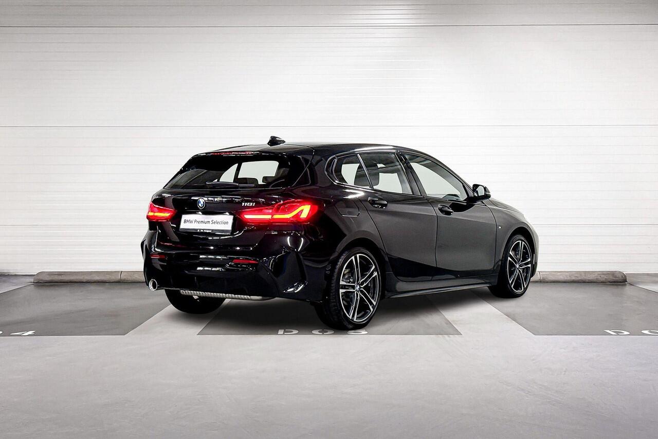 BMW 1-SERIE 118i | M-Sport | Led Koplampen |