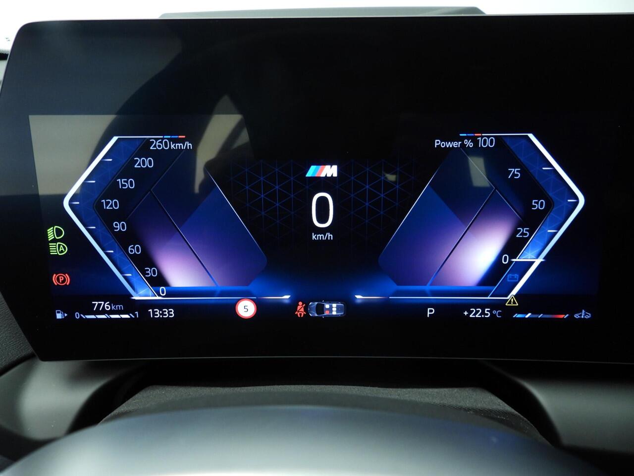 BMW 1-SERIE 5-deurs 120 | M-Sportpakket | LED | HUD | Sportstoelen | Elektr. zetels | Keyles go | DAB | Alu 18 inch