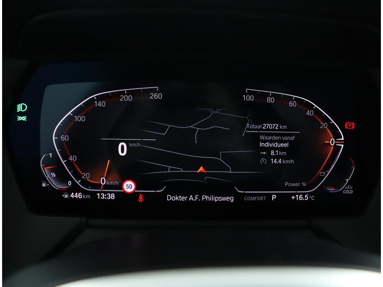 BMW 1-SERIE 118i | M Sportpakket | Panoramadak | Trekhaak