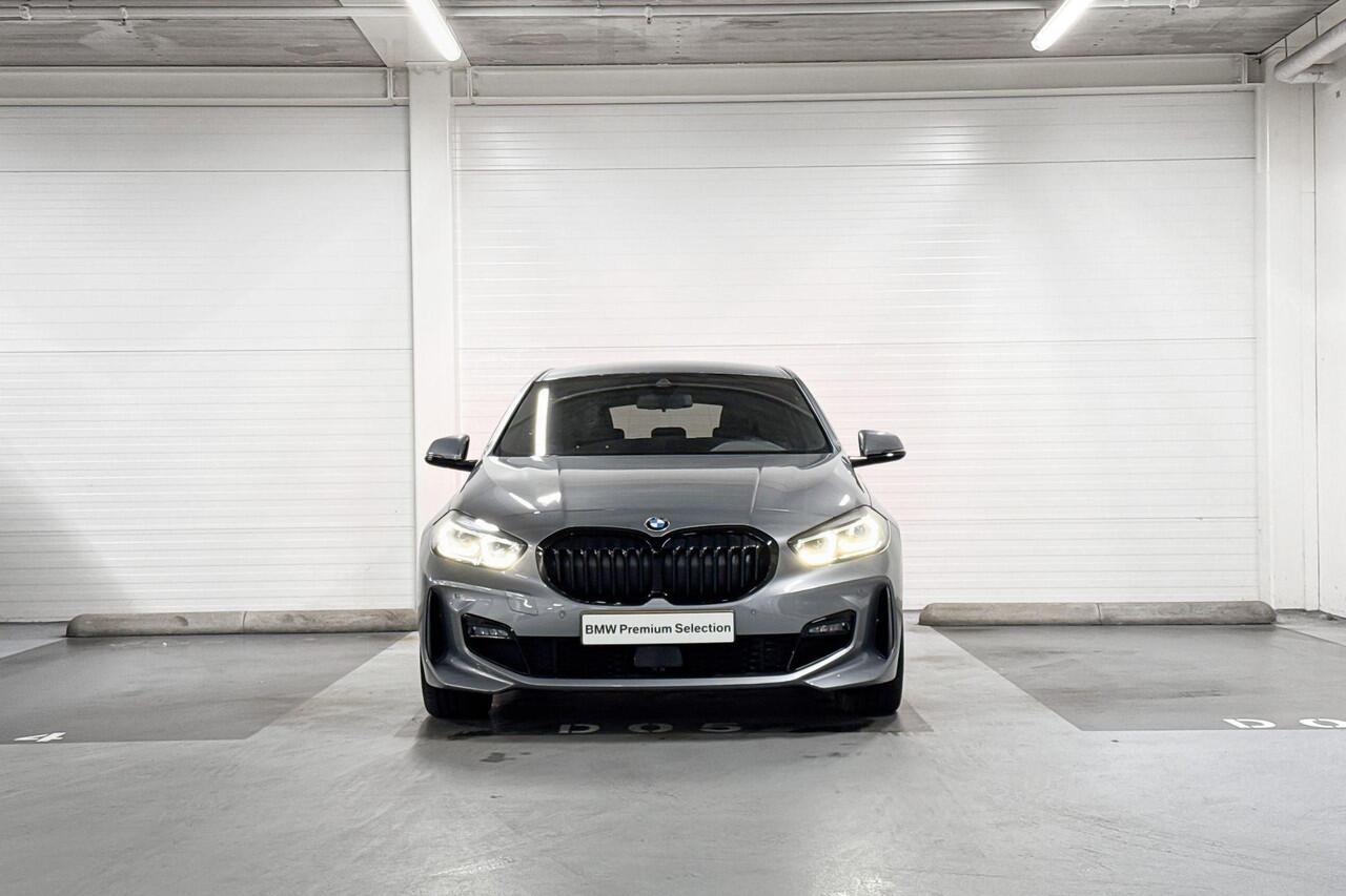 BMW 1-SERIE 118i l M-Sport Pro l Afneembare Trekhaak