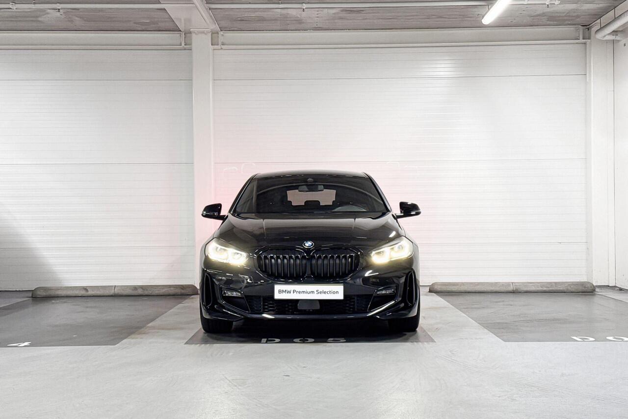 BMW 1-SERIE 118i l M-Sport Pro l Afneembare Trekhaak
