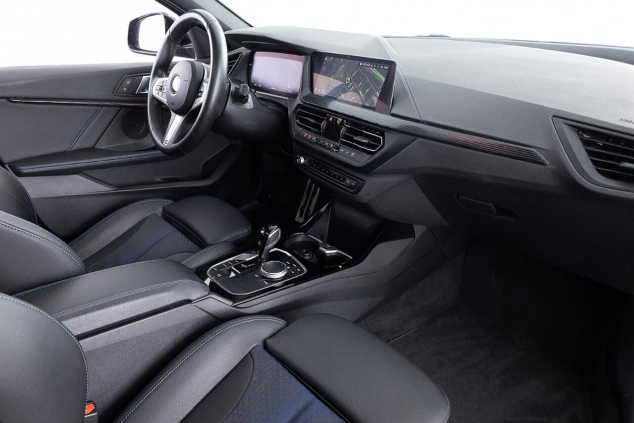 BMW 1-SERIE 118 i M-Sport Edition | PANORAMADAK | Half LEDER