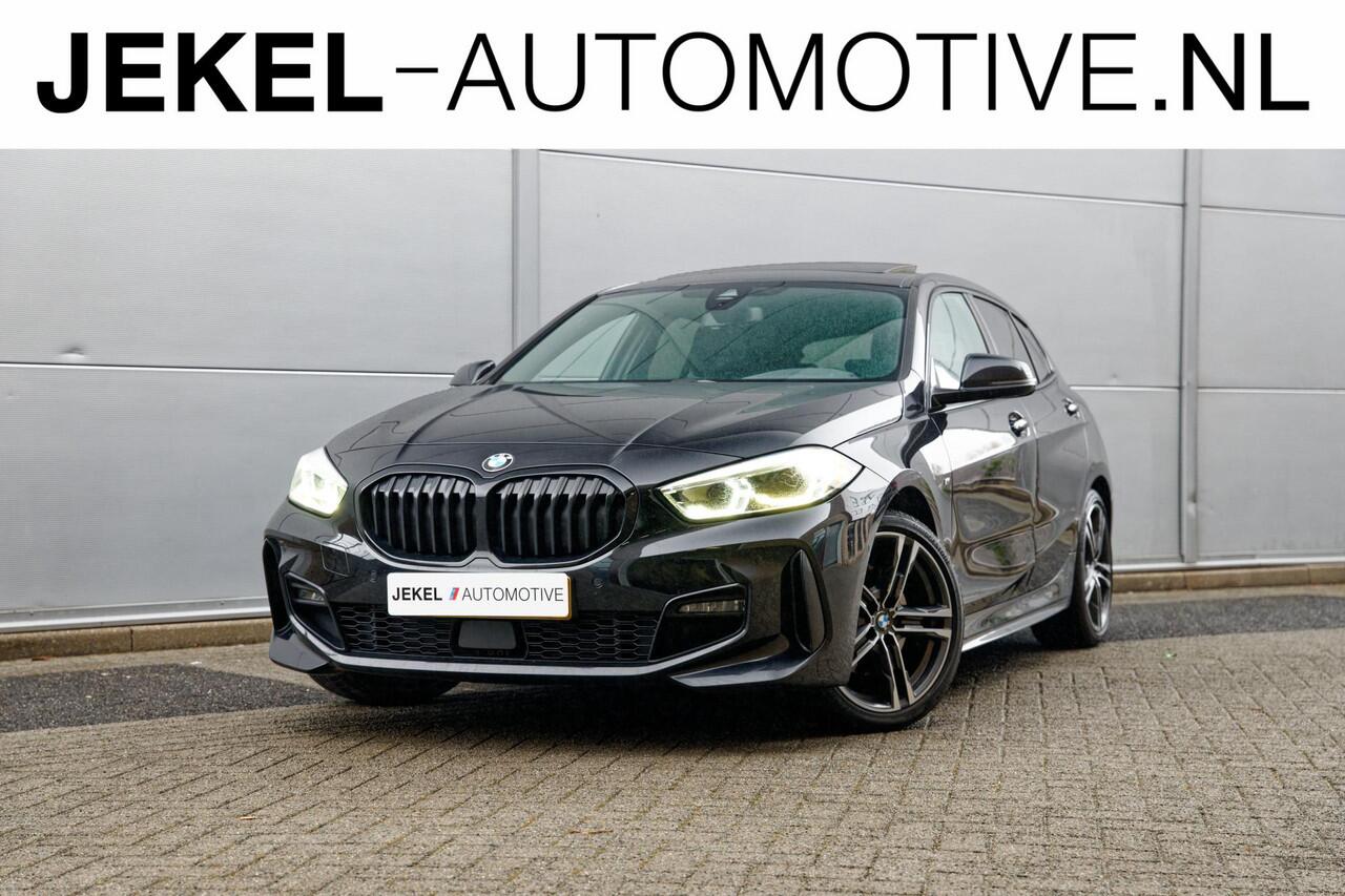 BMW 1-SERIE 118i M-Sport Panoramadak, Pro pakket, Camera, Apple Car Play