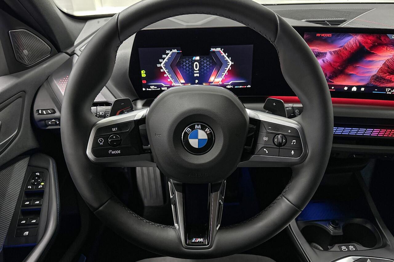 BMW 1-SERIE 123 xDrive | M-Sport Pro | Innovation Pack | Head-up Display | Harman/Kardon | Comfort Access |