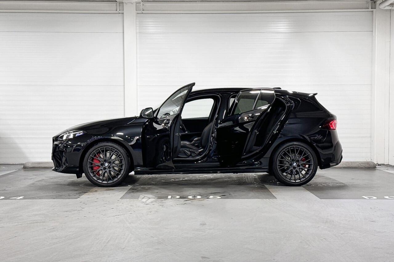 BMW 1-SERIE 123 xDrive | M-Sport Pro | Innovation Pack | Head-up Display | Harman/Kardon | Comfort Access |