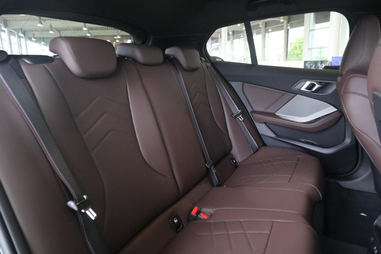 BMW 1-SERIE 123 xDrive | M Sportpakket Pro | Premium Pack | Ekris Selection