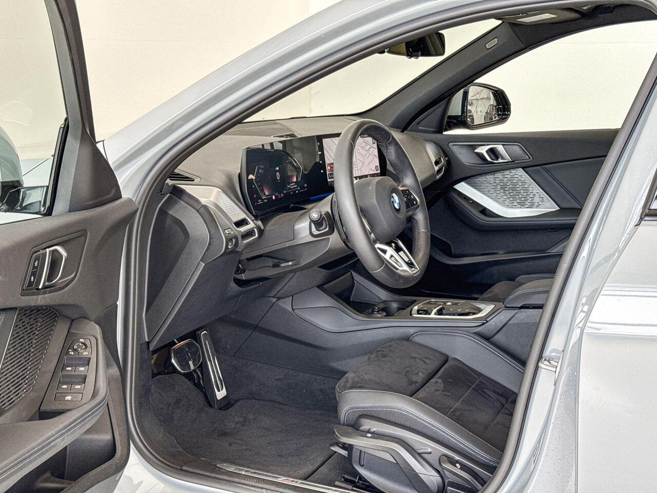 BMW 1-SERIE 120 Premium Pack M Sportpakket Pro - Beschikbaar vanaf: November 2025 | Selections