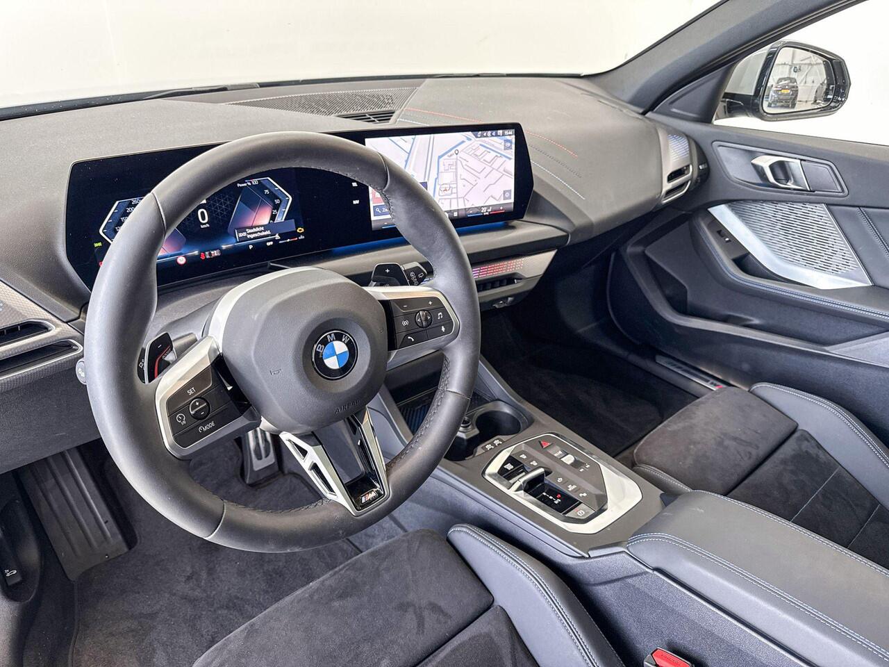 BMW 1-SERIE 120 Premium Pack M Sportpakket Pro - Beschikbaar vanaf: November 2025 | Selections