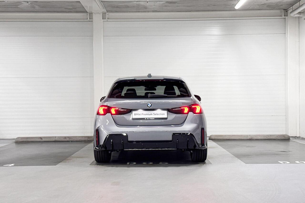 BMW 1-SERIE 120 | M-Sport Pro | Premium Pack | Harman/Kardon | Comfort Access