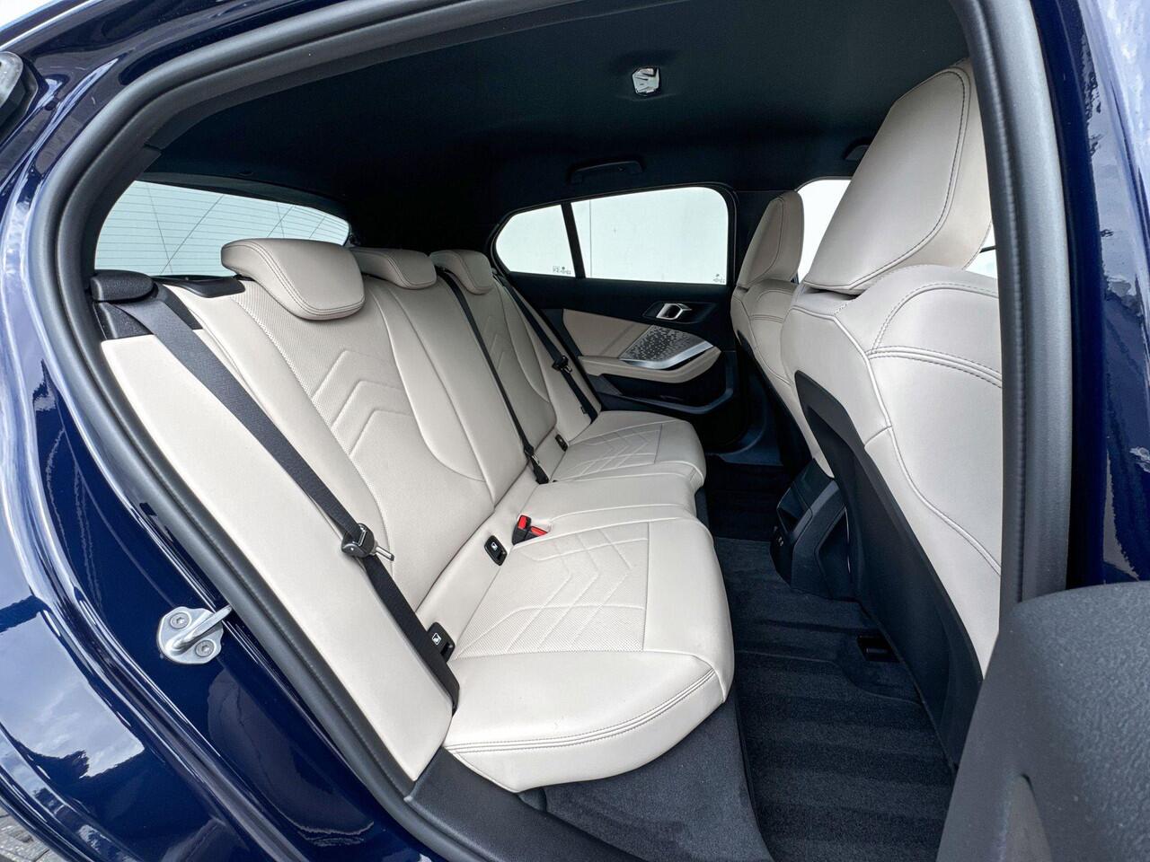 BMW 1-SERIE 120 | Premium Pack | M Sport