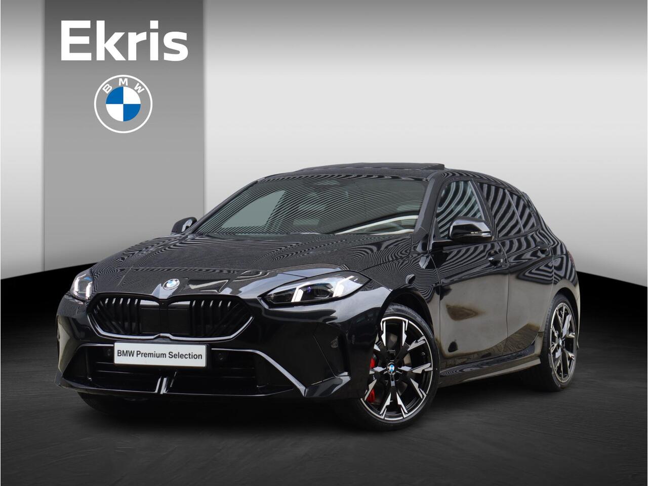 BMW 1-SERIE 120 | M Sportpakket Pro | Panodak | Harman Kardon | Driving Assistant | Achteruitrijcamera | Comfort Access | 19'' LMV