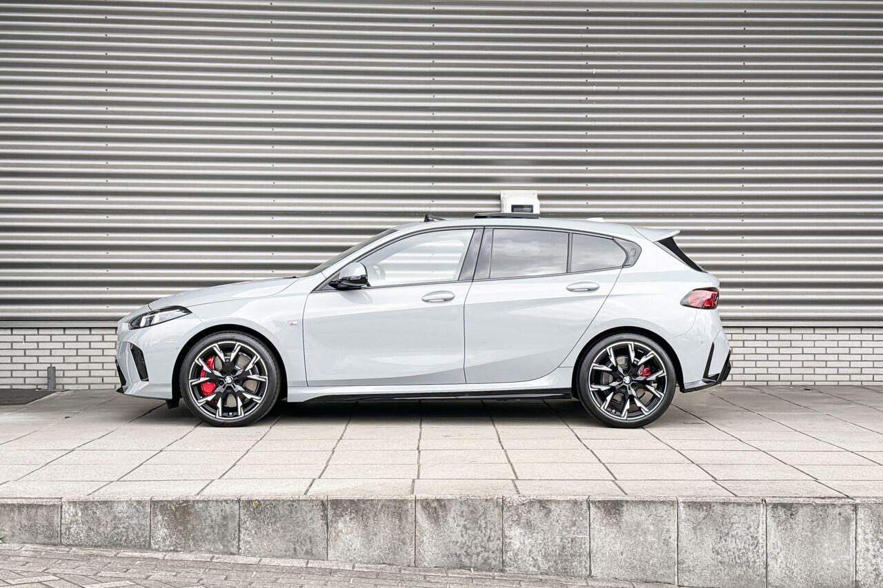 BMW 1-SERIE 123 xDrive / M Sport Pro / Premium Pack / Harman-Kardon sound system