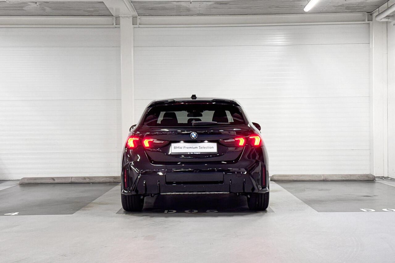 BMW 1-SERIE 120 | M-Sport Pro | Premium Pack | Driving Assistant | Harman/Kardon | Comfort Access