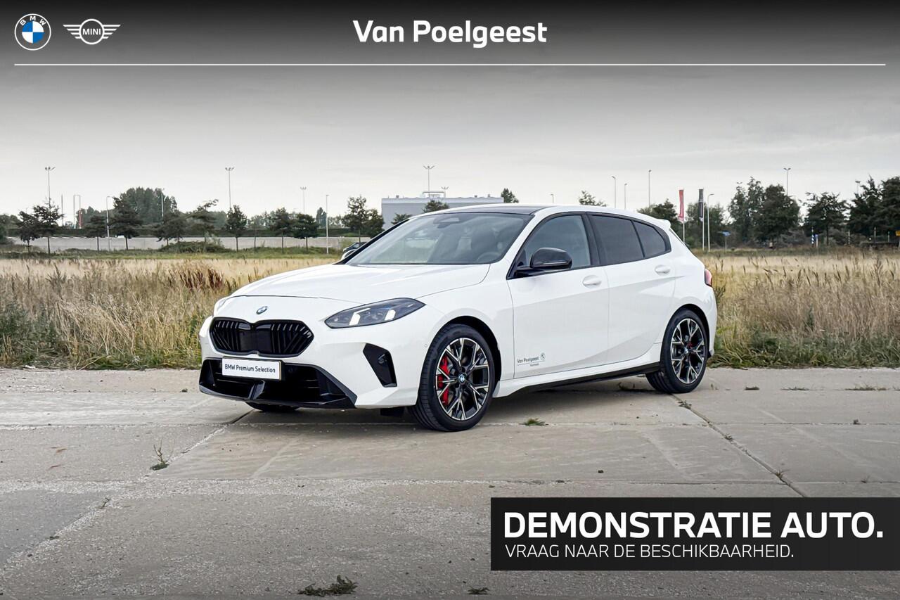 BMW 1-SERIE 120 M Sport | M Sport Pro | Harman Kardon | Comfort Access | Stoelverwarming |