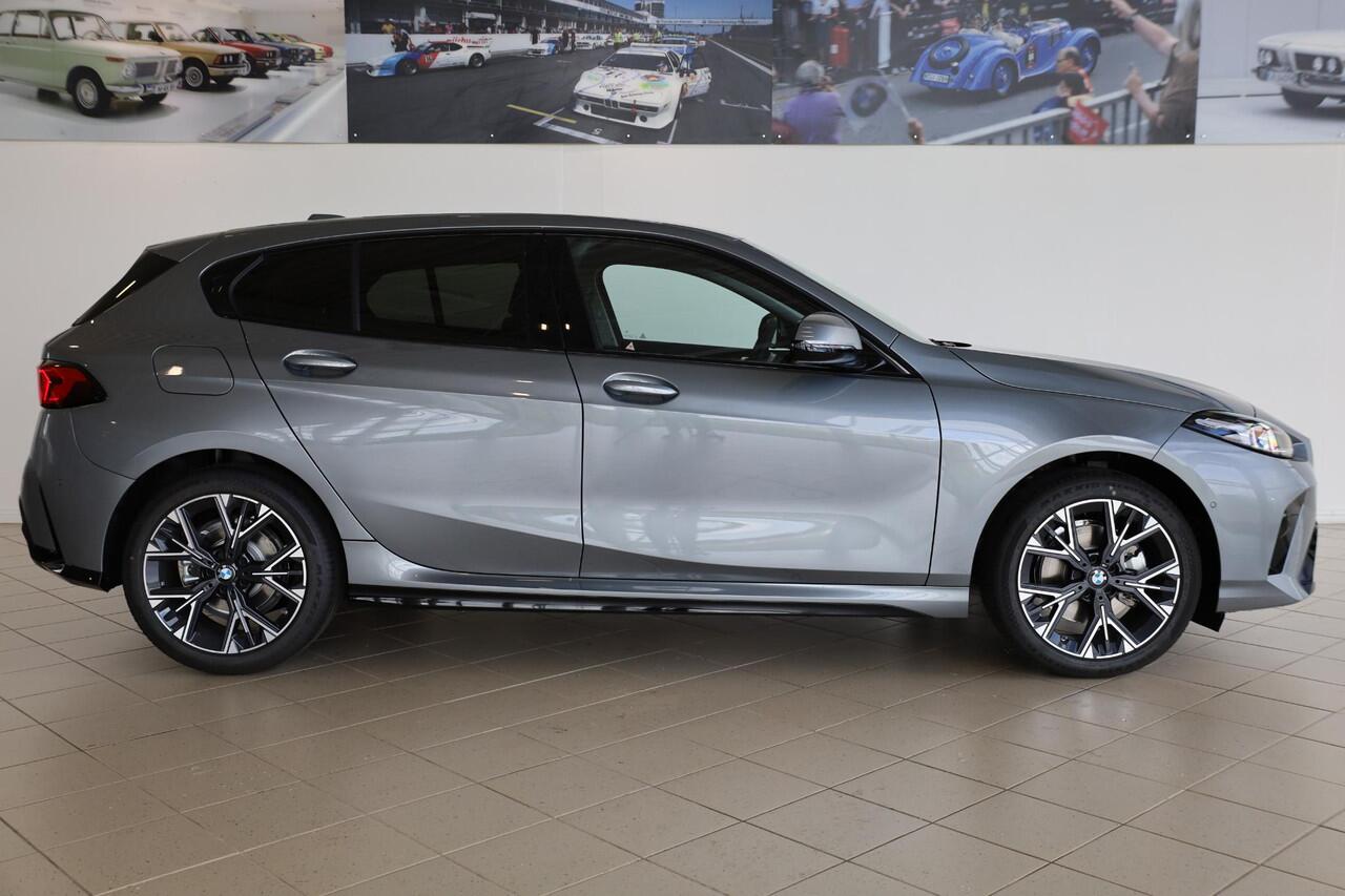 BMW 1-SERIE 120 M Sport Design Edition | Stoelverwarming | Dodehoekdetectie | Comfort Access | Achteruitrijcamera | Adaptieve LED | Ekris Selection