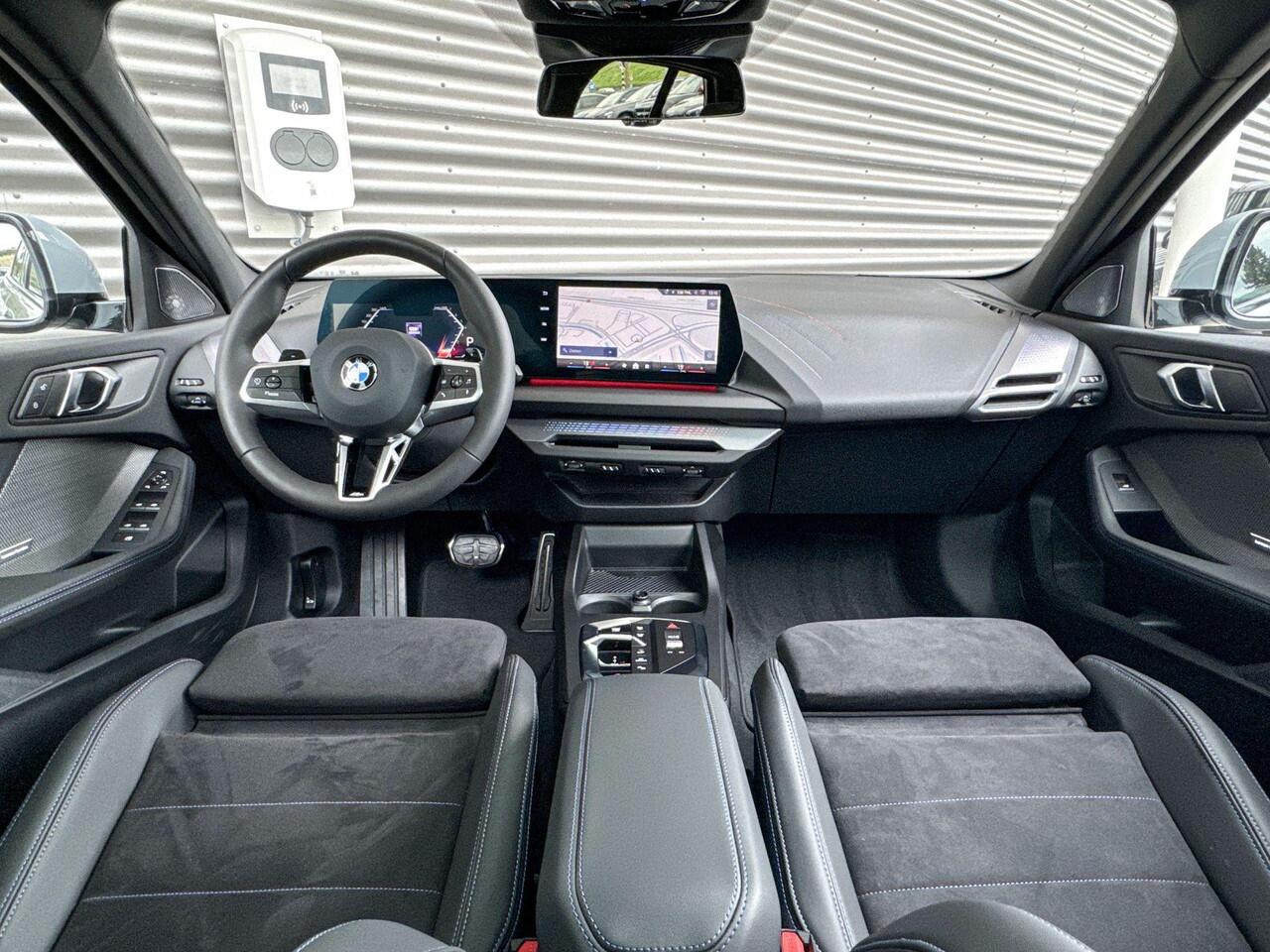 BMW 1-SERIE 123 xDrive / M Sport Pro / Premium Pack / Harman-Kardon sound system