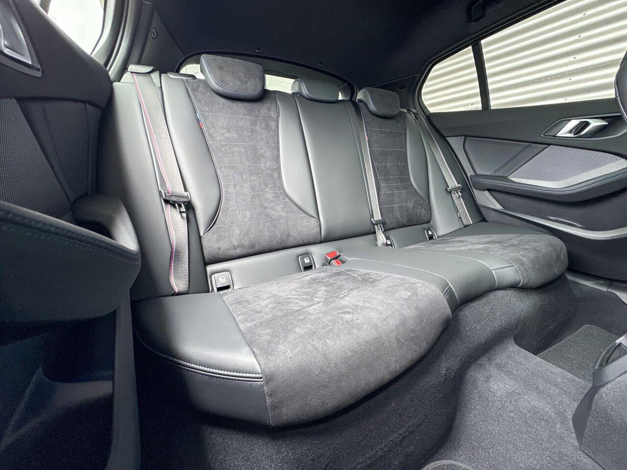 BMW 1-SERIE 123 xDrive / M Sport Pro / Premium Pack / Harman-Kardon sound system