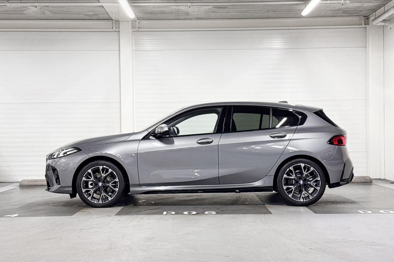 BMW 1-SERIE 120 | M-Sport Design | Driving Assistant | Harman/Kardon