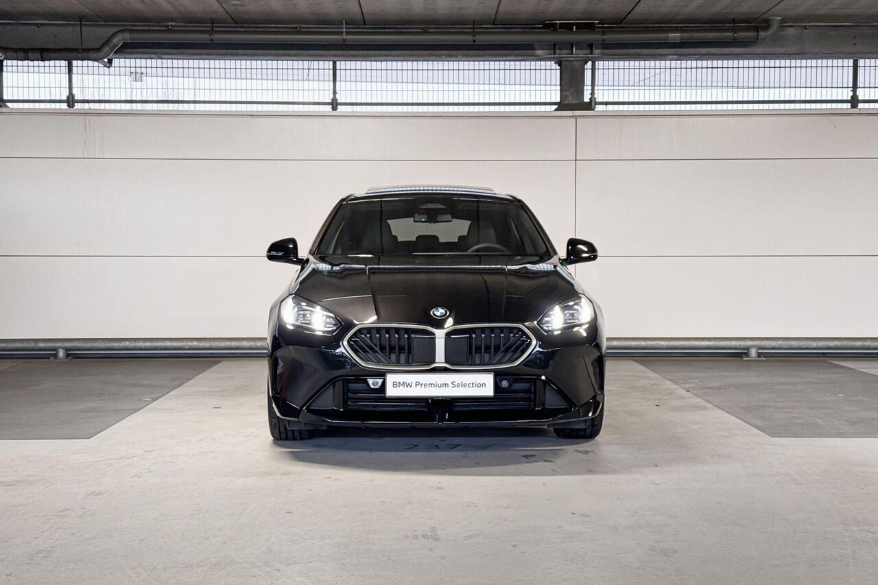 BMW 1-SERIE 120 M Sport Design Edition | M Sportpakket | Premium Pack
