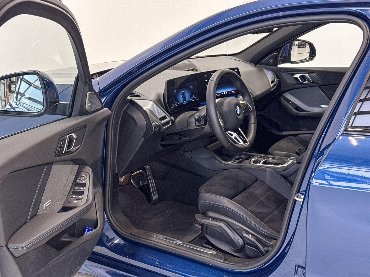 BMW 1-SERIE 120 M Sportpakket Pro Aut. - Beschikbaar vanaf: April 2026