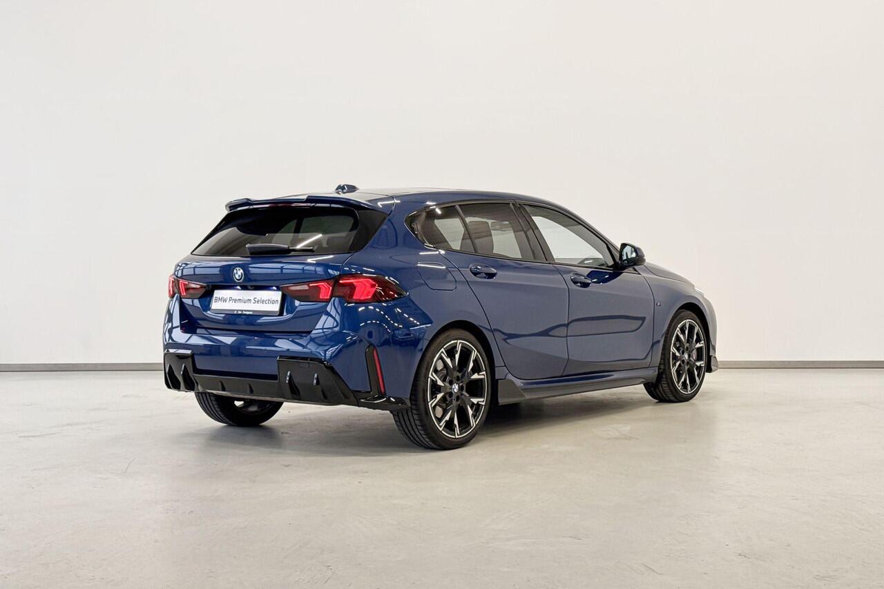 BMW 1-SERIE 120 M Sportpakket Pro Aut. - Beschikbaar vanaf: April 2026