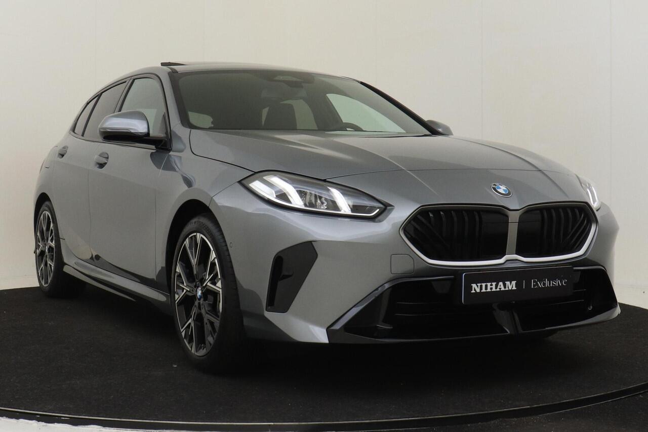 BMW 1-SERIE 120 M SPORT DESIGN EDITION -PANO.DAK|M-SPORT|PRIVACY.GLAS|STEPTRONIC|DRIVING.ASSISTANT|CARPLAY|STOELVERW.