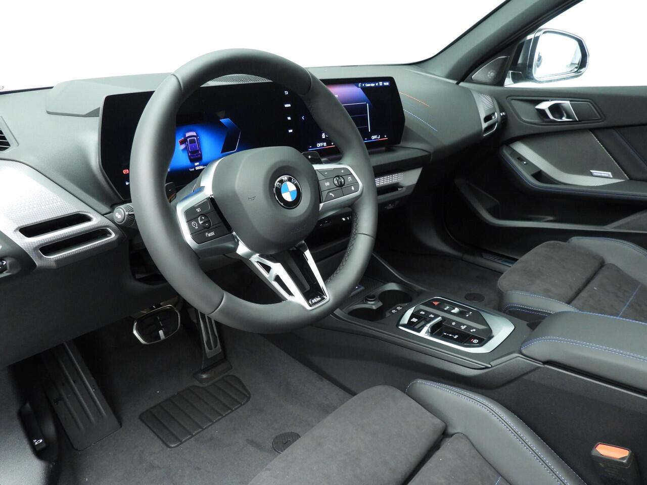 BMW 1-SERIE 5-deurs 120 | M Sportpakket Pro | Innovation Package | Ekris Selection