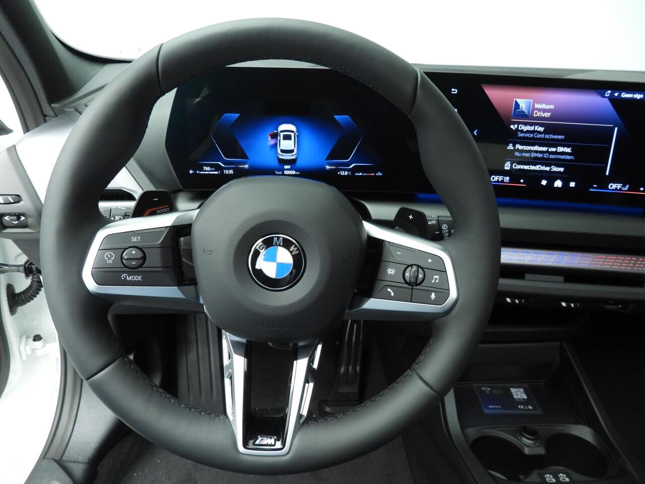 BMW 1-SERIE 5-deurs 120 | M Sportpakket Pro | Equipment Pack Pro | Ekris Selection