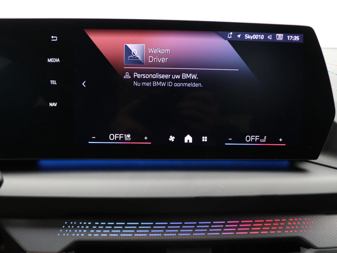 BMW 1-SERIE 120 M Sportpakket Pro | Premium Pakket | Stuurwielrand Verwarmd | Comfort Access | 19'' | Ekris Selection