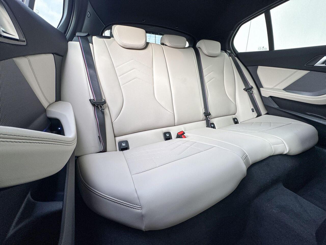 BMW 1-SERIE 120 M Sport Design Edition