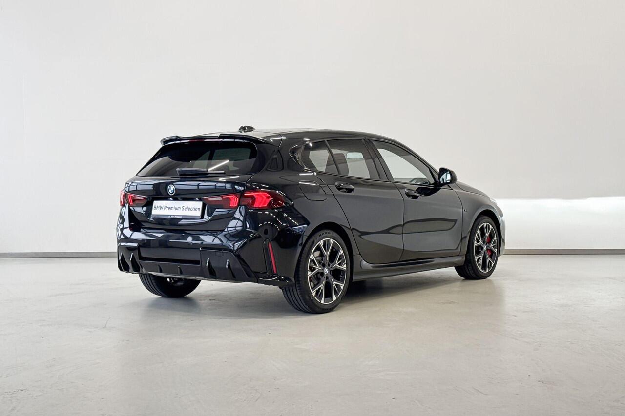 BMW 1-SERIE 120 M Sportpakket Pro Aut. - Beschikbaar vanaf: Mei 2026