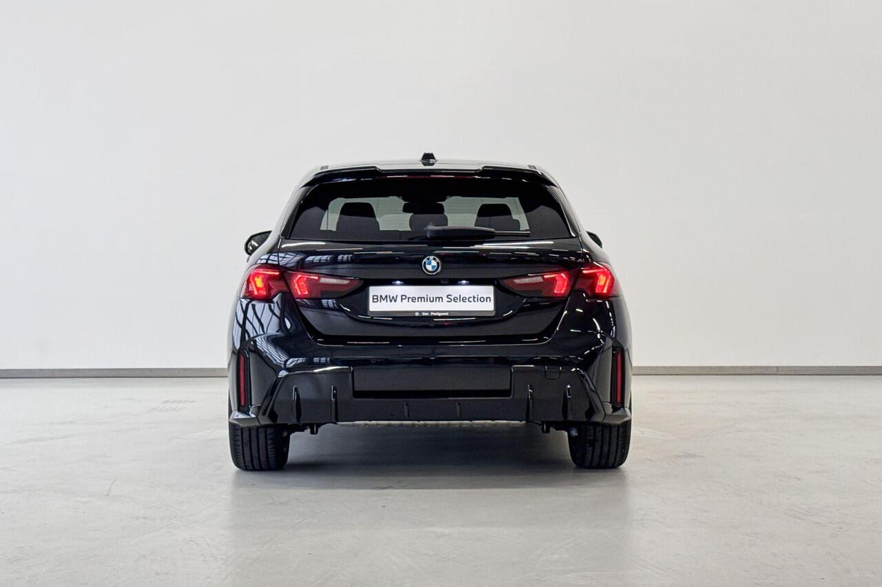 BMW 1-SERIE 120 M Sportpakket Pro Aut. - Beschikbaar vanaf: Mei 2026