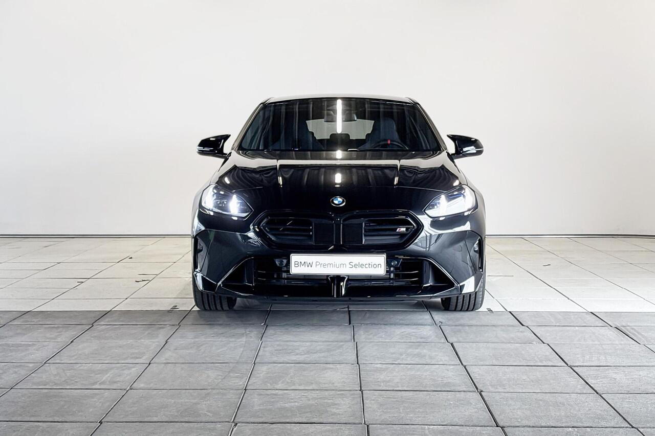 BMW 1-SERIE M135 xDrive M Sportpakket Pro Premium Pack Aut. - Beschikbaar vanaf: Mei 2026