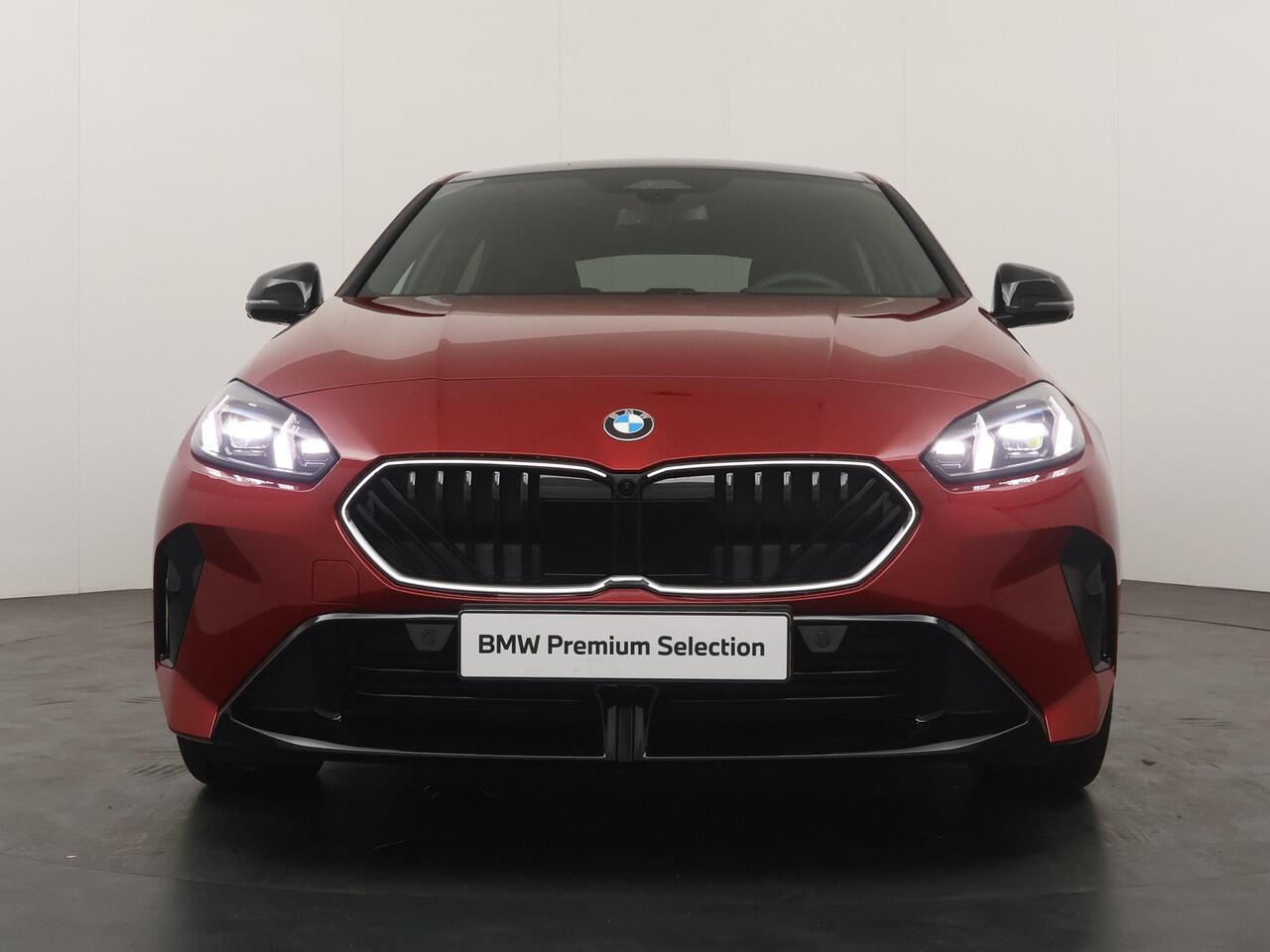 BMW 1-SERIE 120 M Sport Design Edition | M-Sport Pro | Head-Up | Comfort Access | Driving Assistant Plus | Harman Kardon | Panoramadak | Ekris Selection