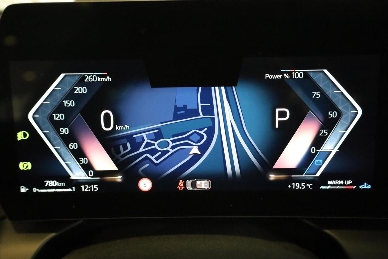BMW 1-SERIE 120 M Sport Pro | Panoramadak | Head-Up | Driving Assistant Plus | 360 Camera