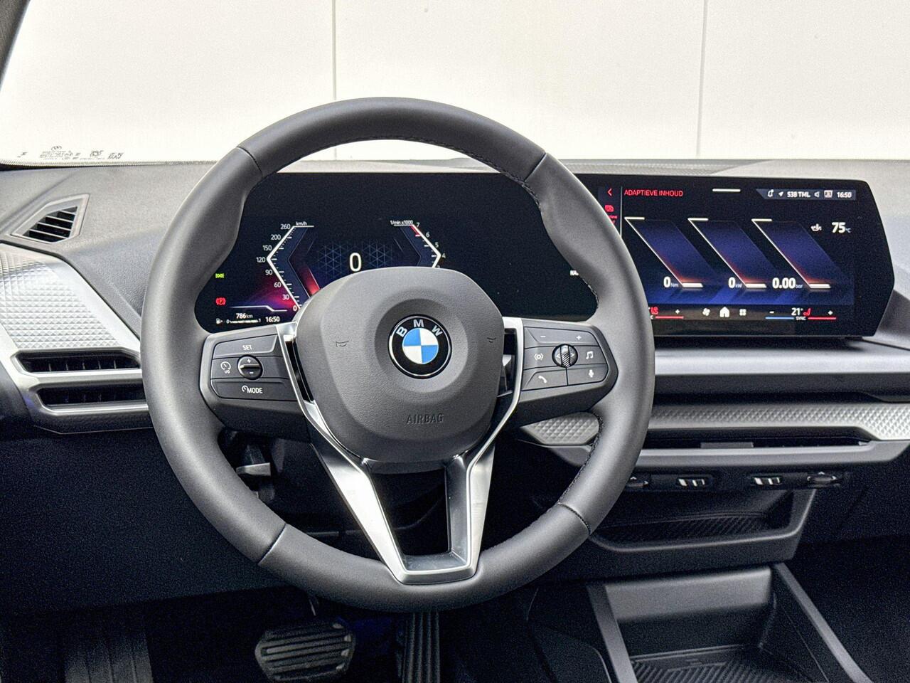 BMW 1-SERIE 120 | M Sport Design Edition | Premium Pack