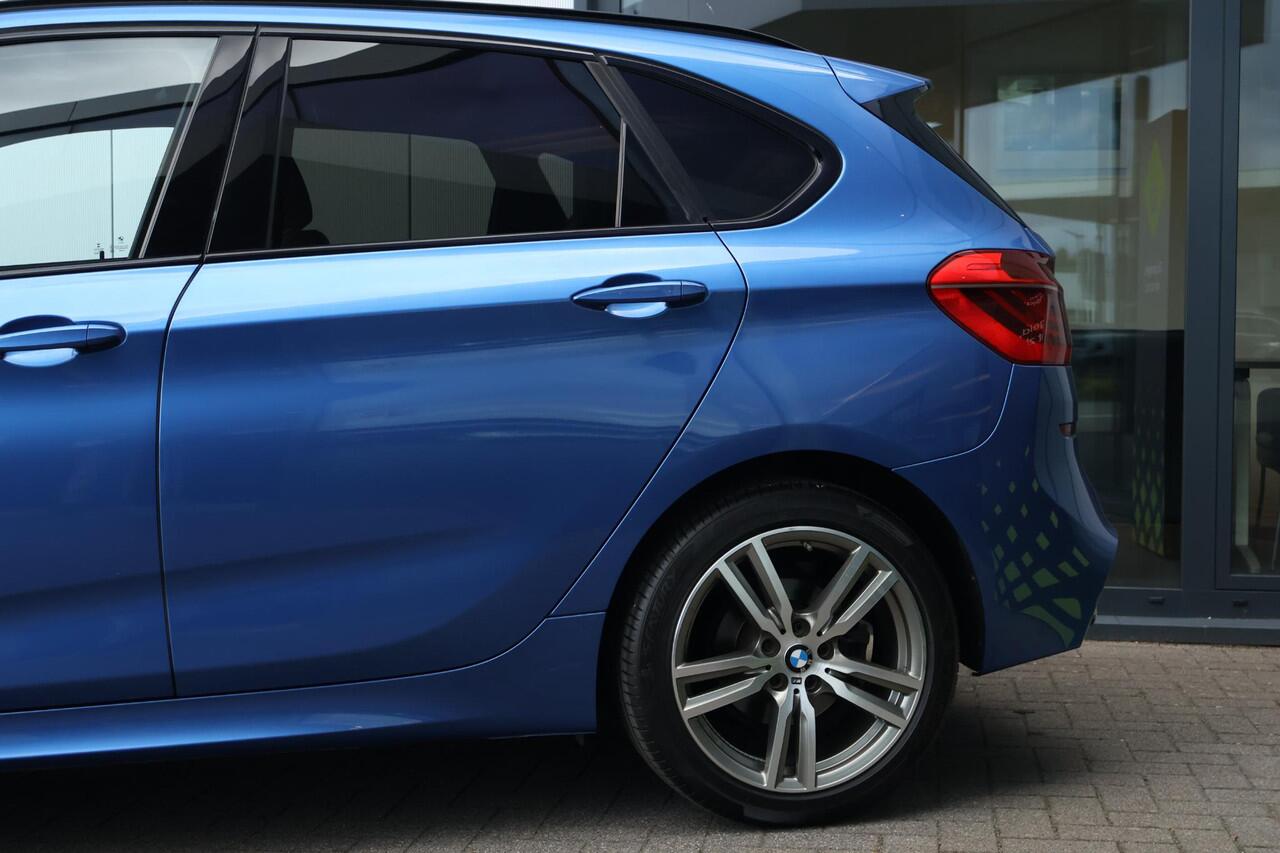 BMW 2-SERIE Active Tourer 218i Corporate Lease High Executive / M sport