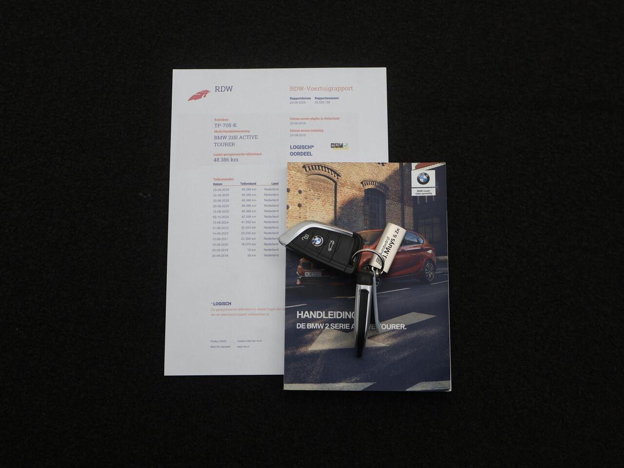 BMW 2-SERIE Active Tourer 218i Executive AUTOM. TREKH|NAVI|HEAD-UP|ORG.NL|CLIMA|CRUISE|PDC|17INCH