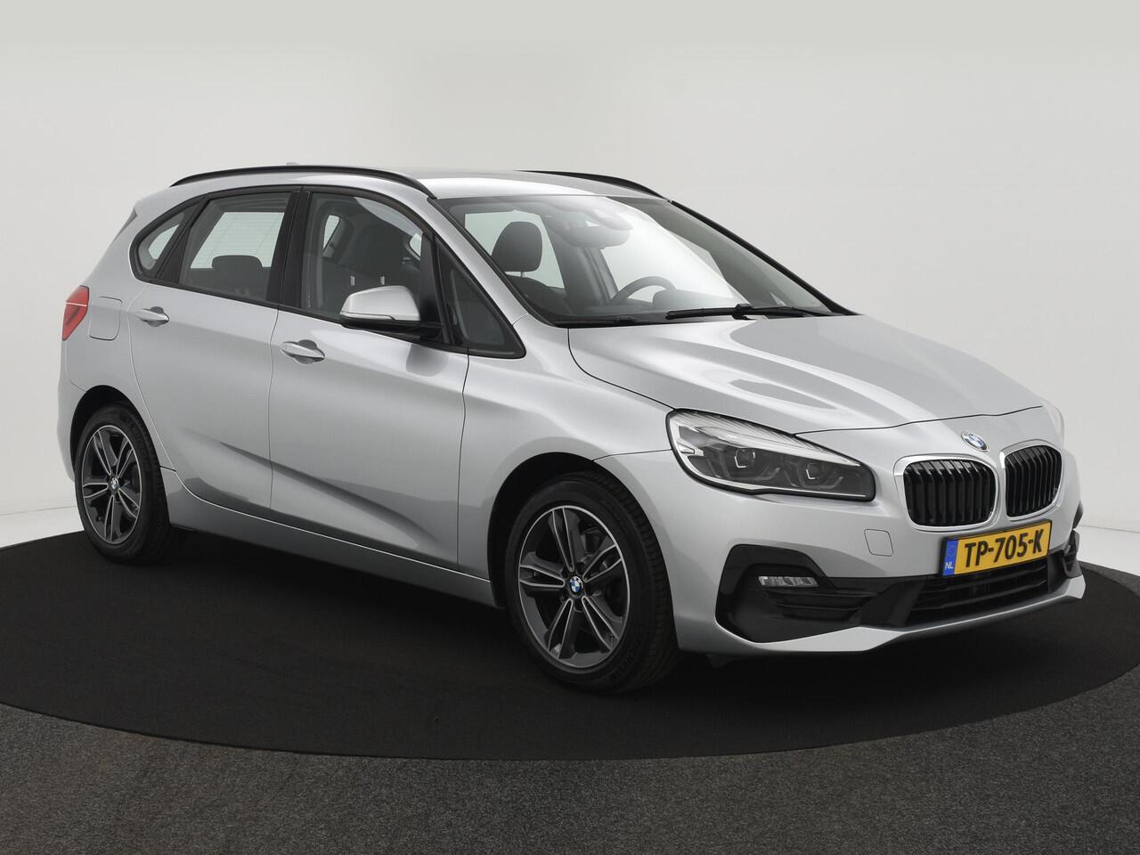 BMW 2-SERIE Active Tourer 218i Executive AUTOM. TREKH|NAVI|HEAD-UP|ORG.NL|CLIMA|CRUISE|PDC|17INCH