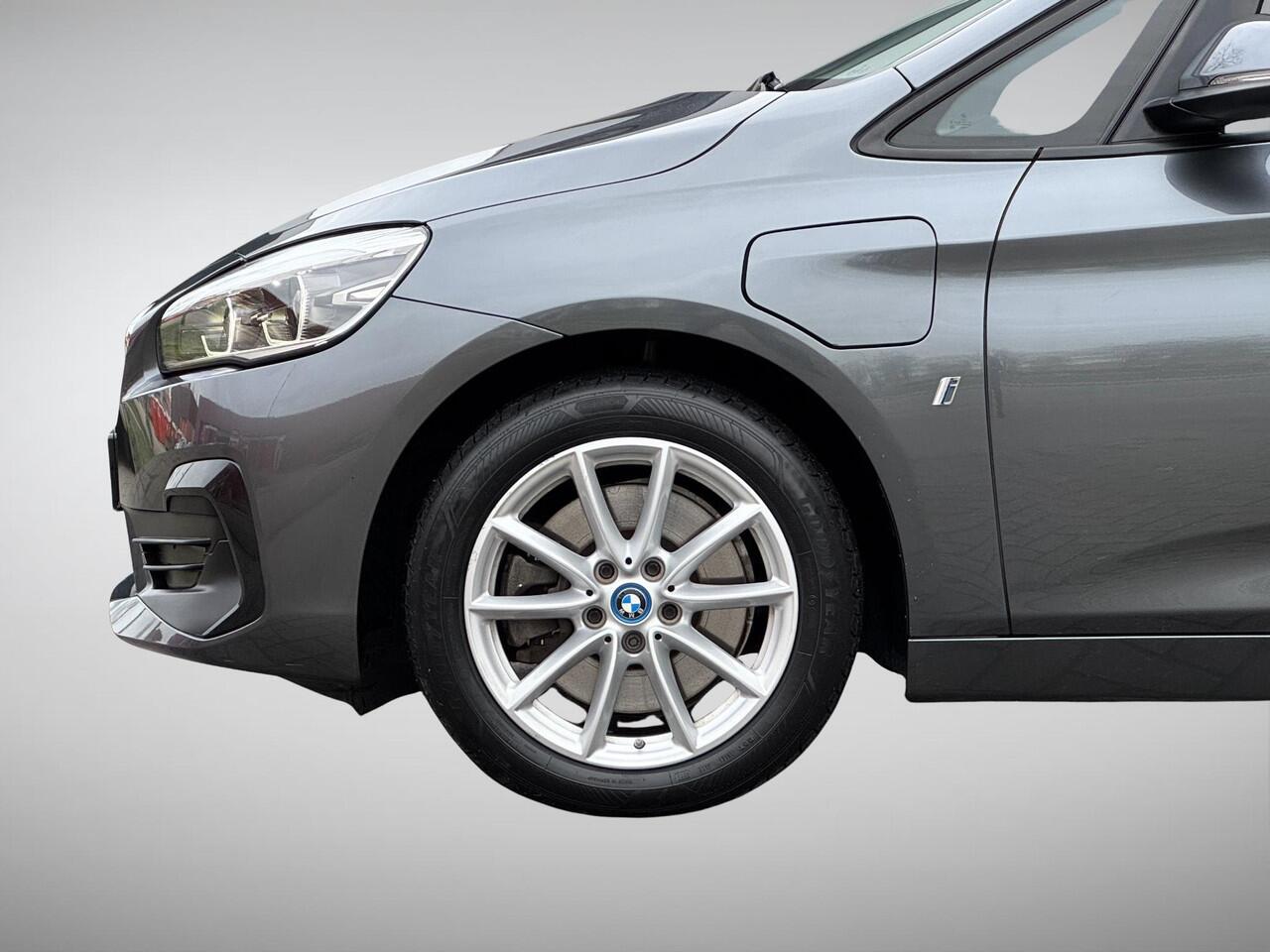BMW 2-SERIE Active Tourer 225xe iPerformance Executive SoH 89% incl. Afneembare Trekhaak!