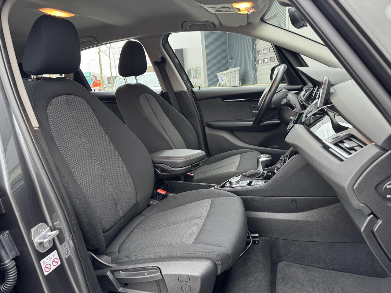 BMW 2-SERIE Active Tourer 225xe iPerformance Executive SoH 89% incl. Afneembare Trekhaak!