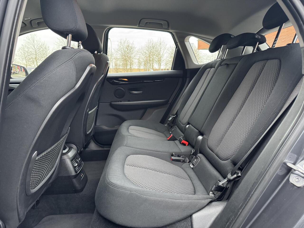 BMW 2-SERIE Active Tourer 225xe iPerformance Executive SoH 89% incl. Afneembare Trekhaak!