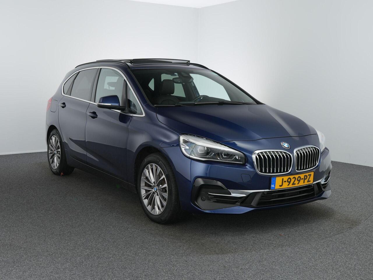 BMW 2-SERIE Active Tourer 225xe iPerformance High Executive | Pano | Leer | Trekhaak | Camera | Keyless