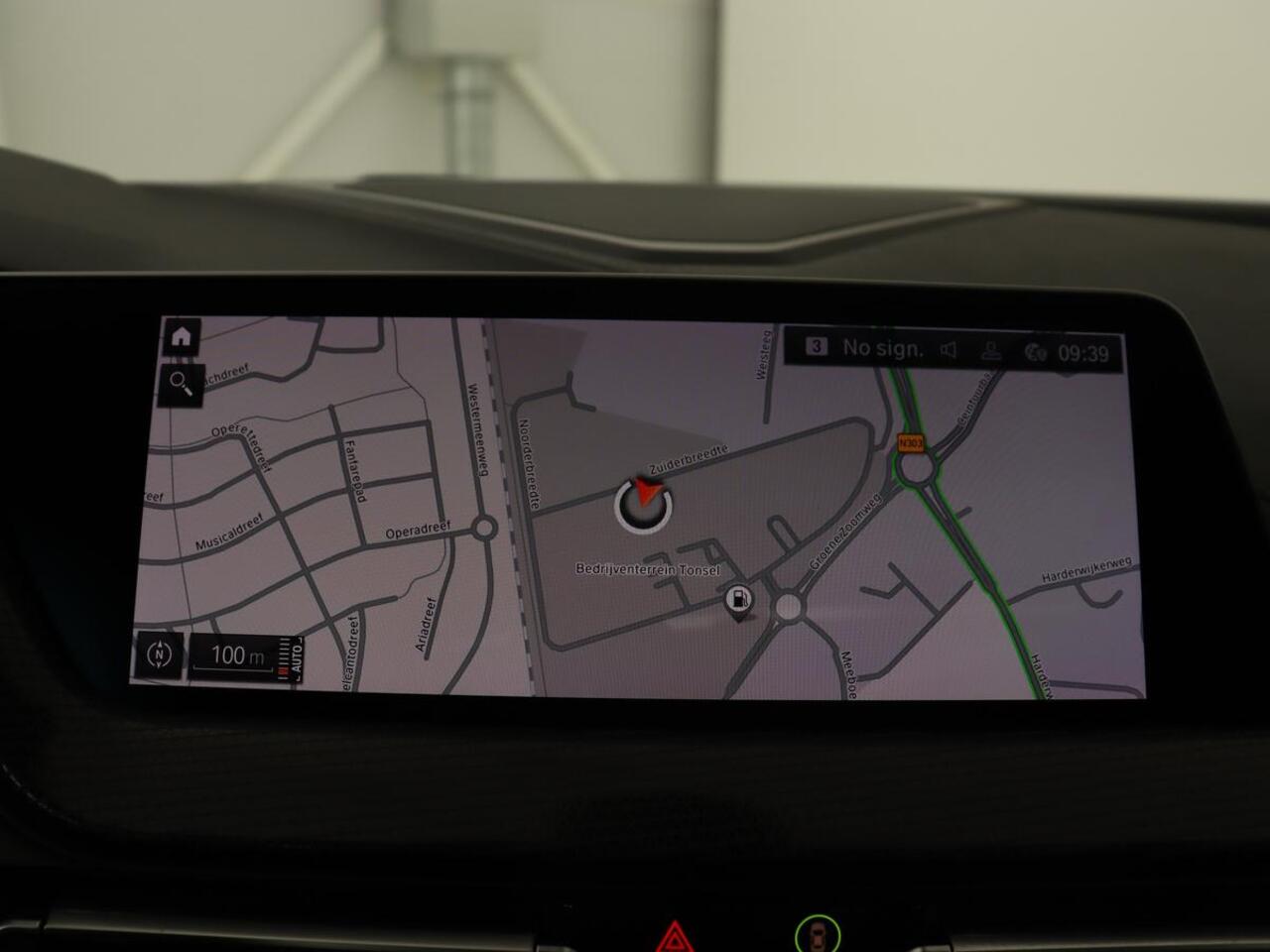 BMW 2-SERIE Gran Coupé 218i High Executive | Panoramadak | Sport Line | Leder | Harman/Kardon | Adaptive cruise | Stuurverwarming | Carplay | Camera | Navigatie | Full LED | Park Assist | Sportstoelen | Live Cockpit