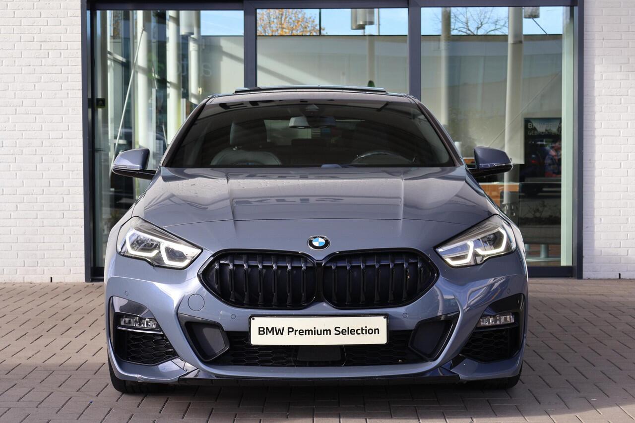 BMW 2-SERIE Gran Coupé 218i | M Sportpakket | Audio Media Pack | Panorama Dak