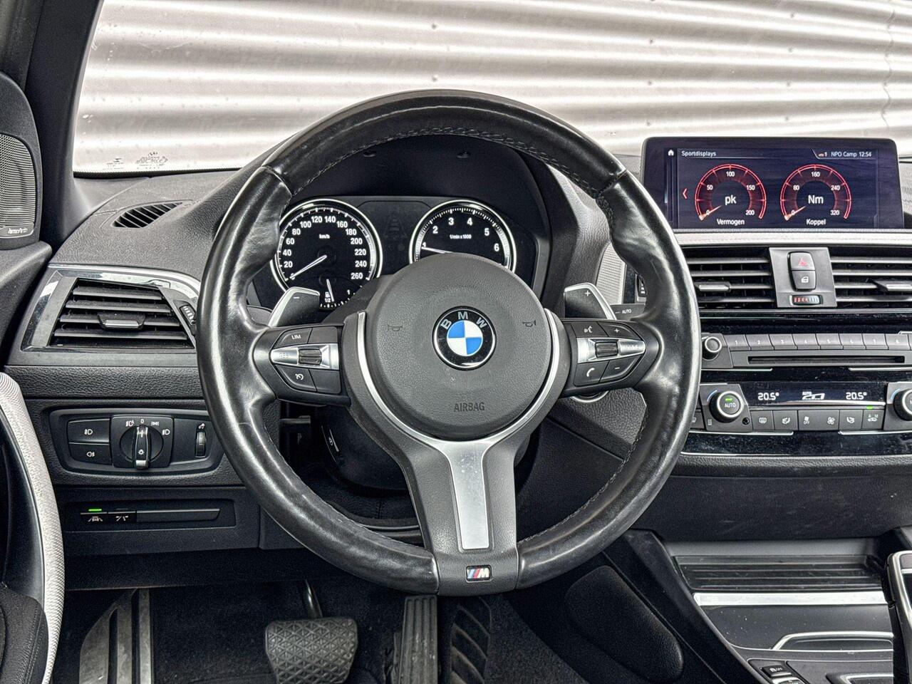 BMW 2-SERIE Cabrio 220i High Executive Edition