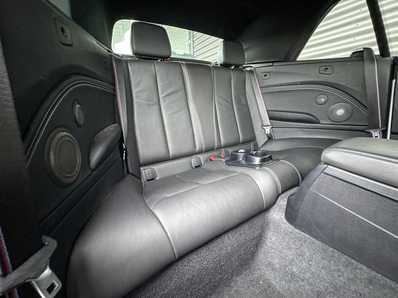 BMW 2-SERIE Cabrio 220i High Executive Edition